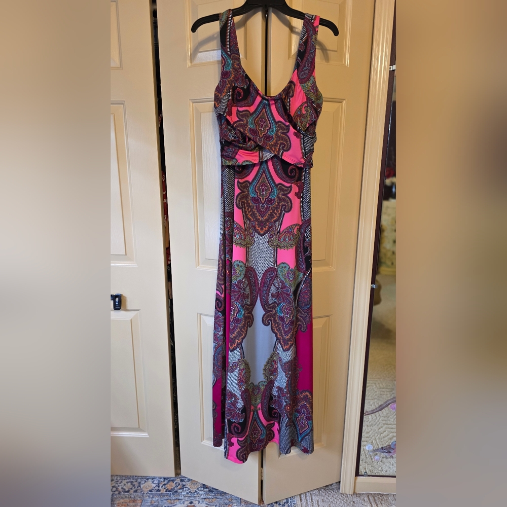 BOGO-TWO Dresses!!! VENUS & Pyramid Collection Multicolor Maxi Dresses!! - Picture 4 of 6